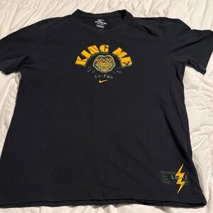 Nike Black and Yellow Graphic Men's Tee